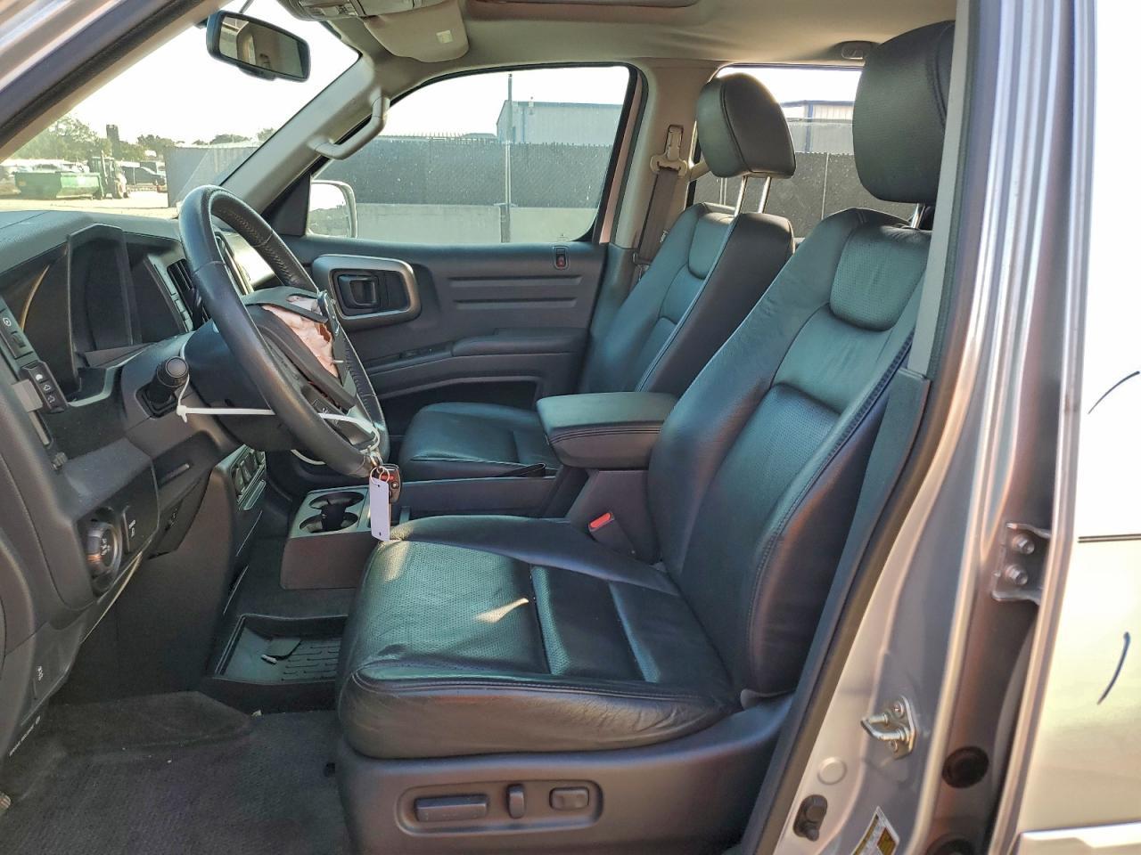 2014 HONDA Ridgeline