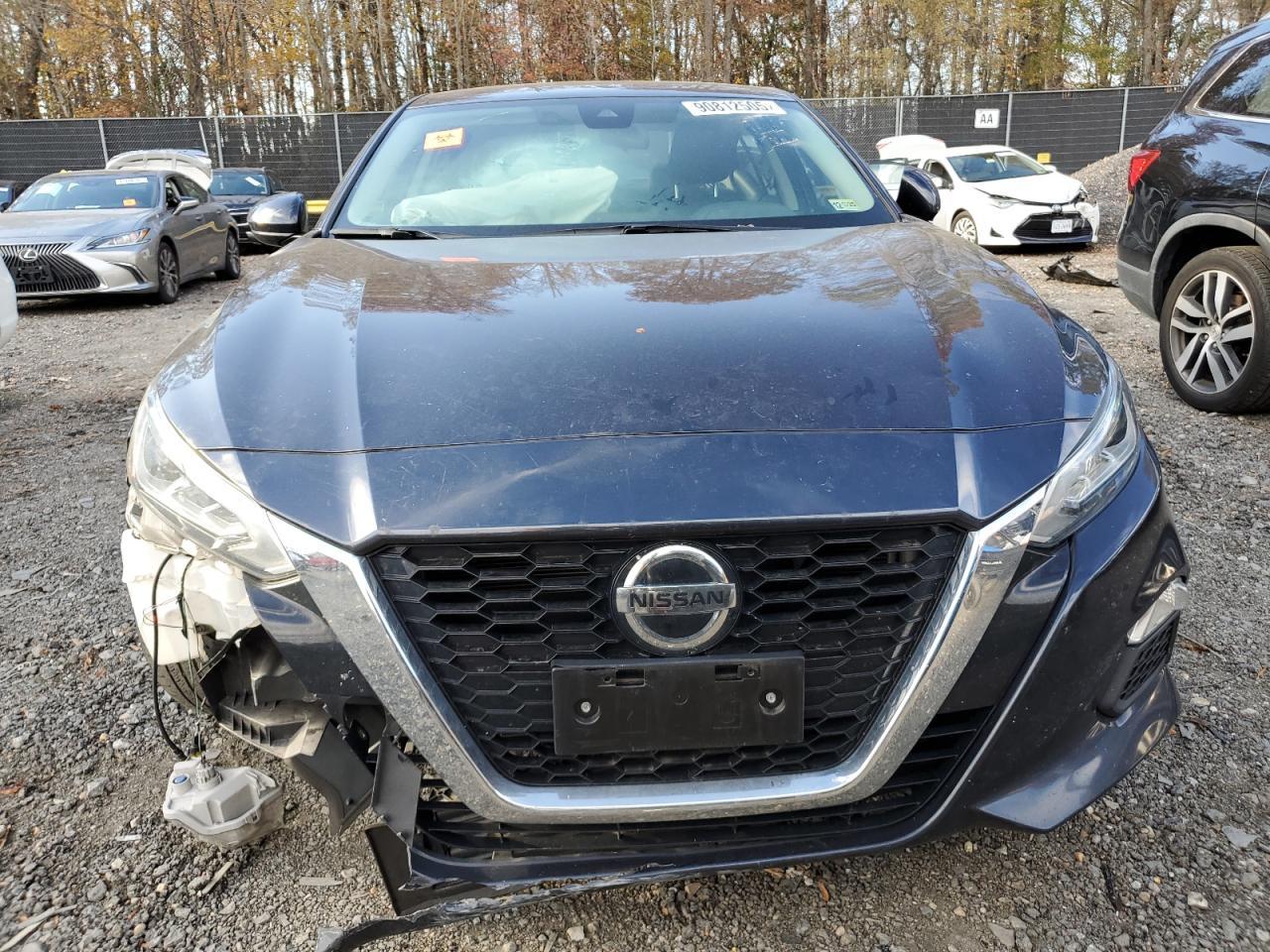 2022 NISSAN ALTIMA