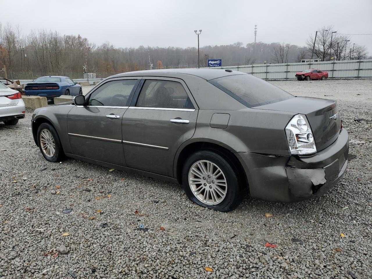 2010 CHRYSLER 300