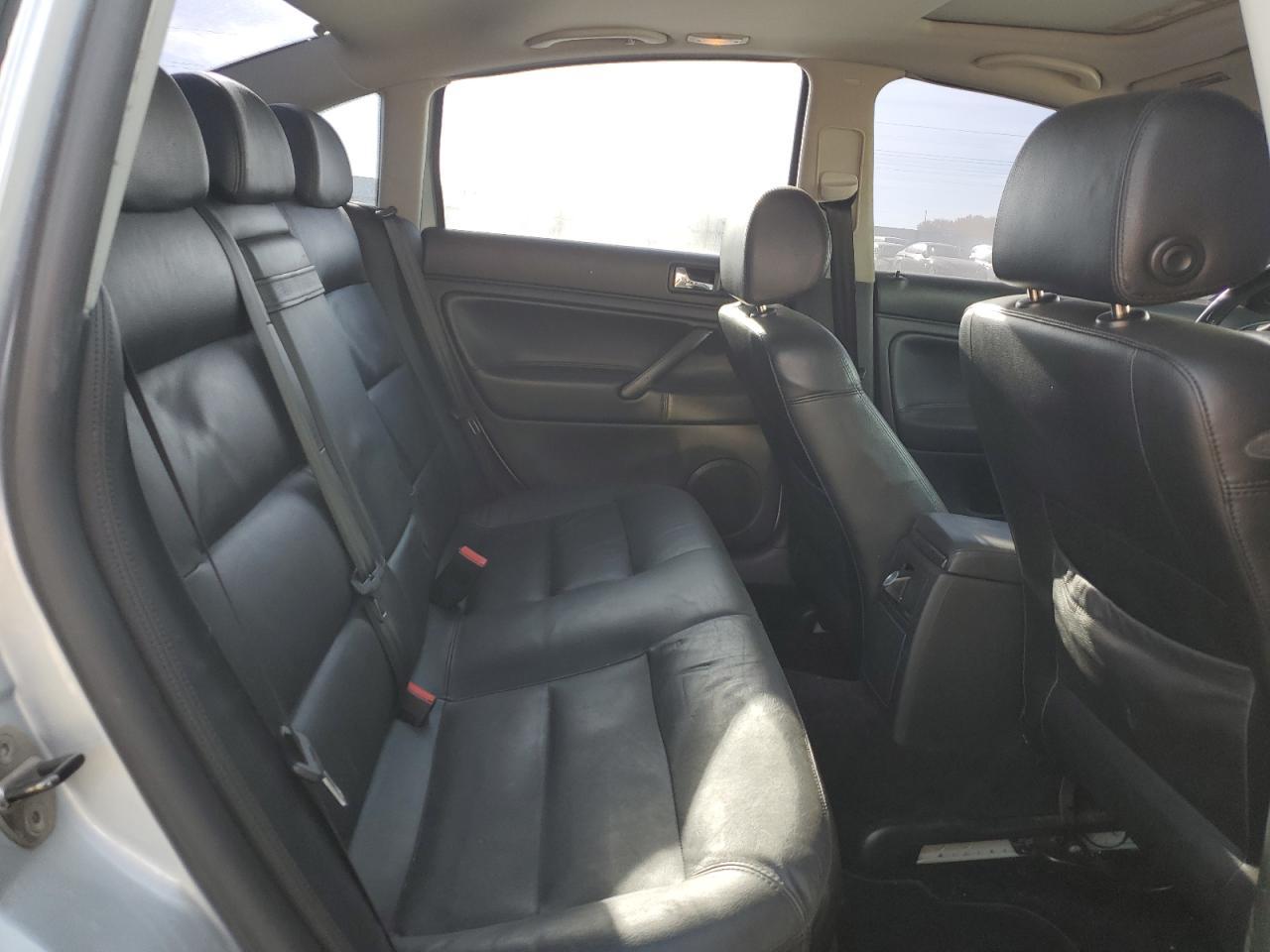 2002 VOLKSWAGEN Passat