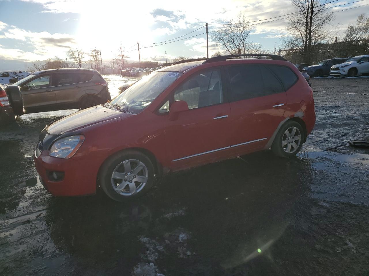 2009 KIA RONDO