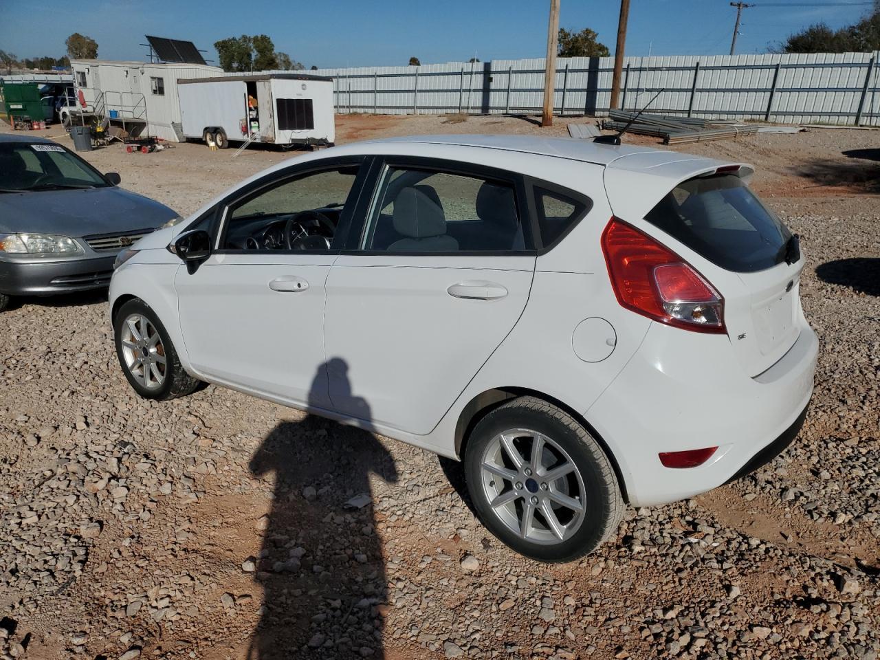 2015 FORD Fiesta