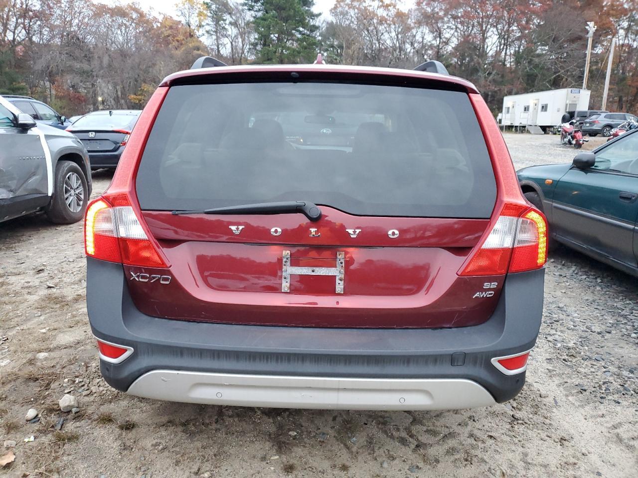 2008 VOLVO XC70