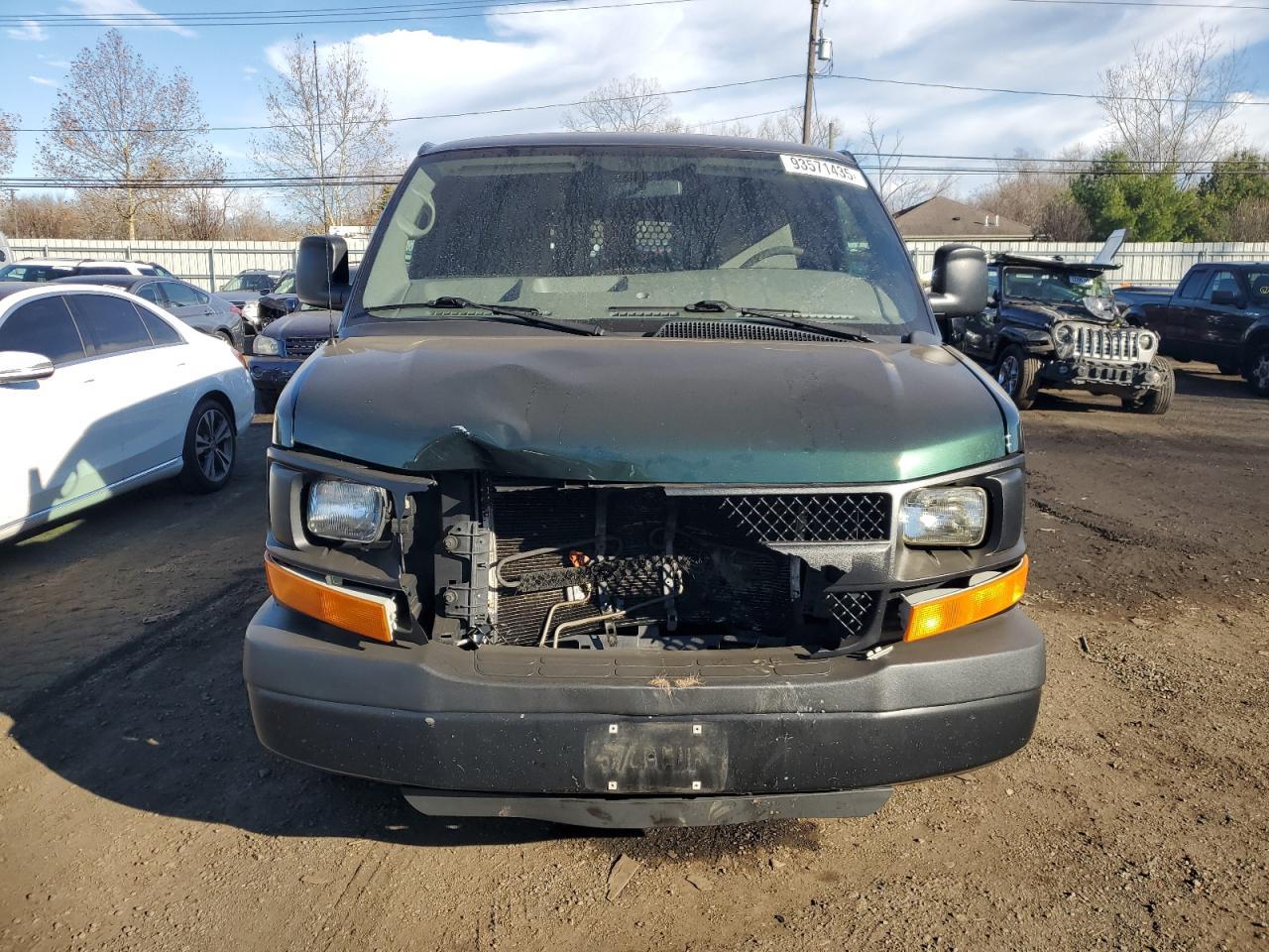2011 CHEVROLET EXPRESS 2500