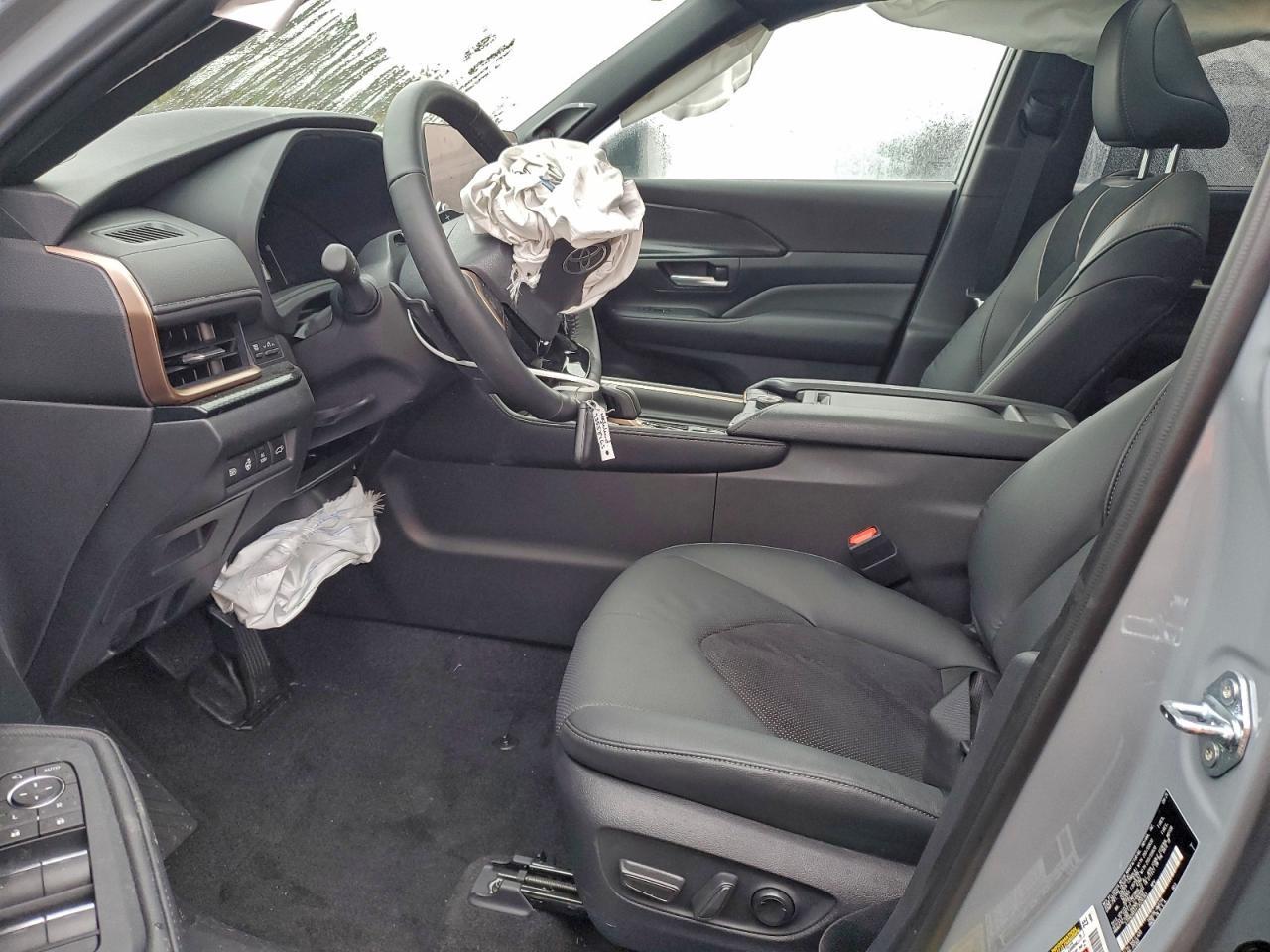 2026 TOYOTA HIGHLANDER