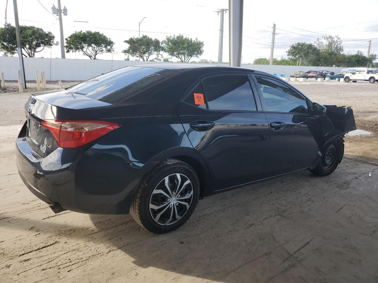 2019 TOYOTA COROLLA