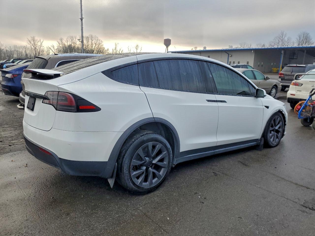2024 TESLA MODEL X