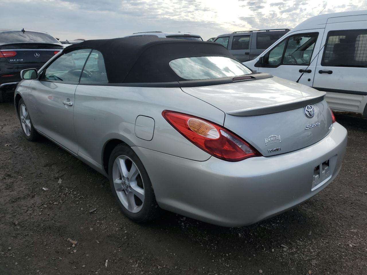 2005 TOYOTA CAMRY