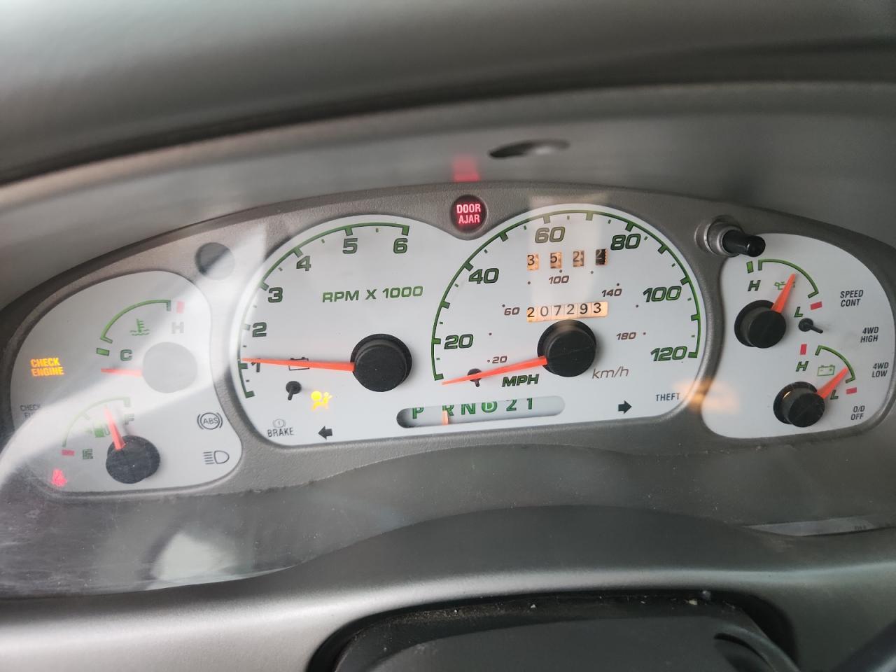 2001 FORD Explorer Sport Trac