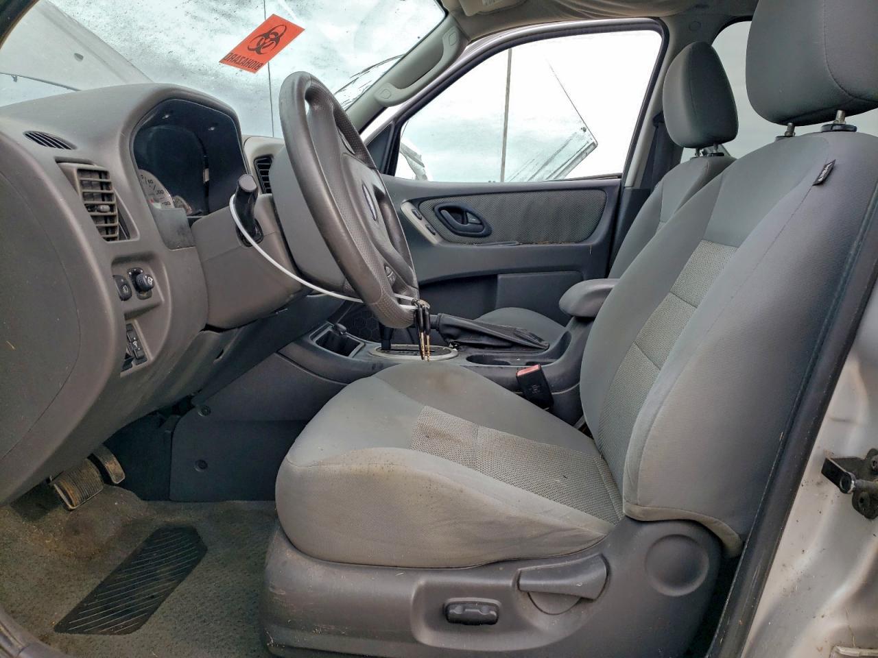 2006 FORD ESCAPE