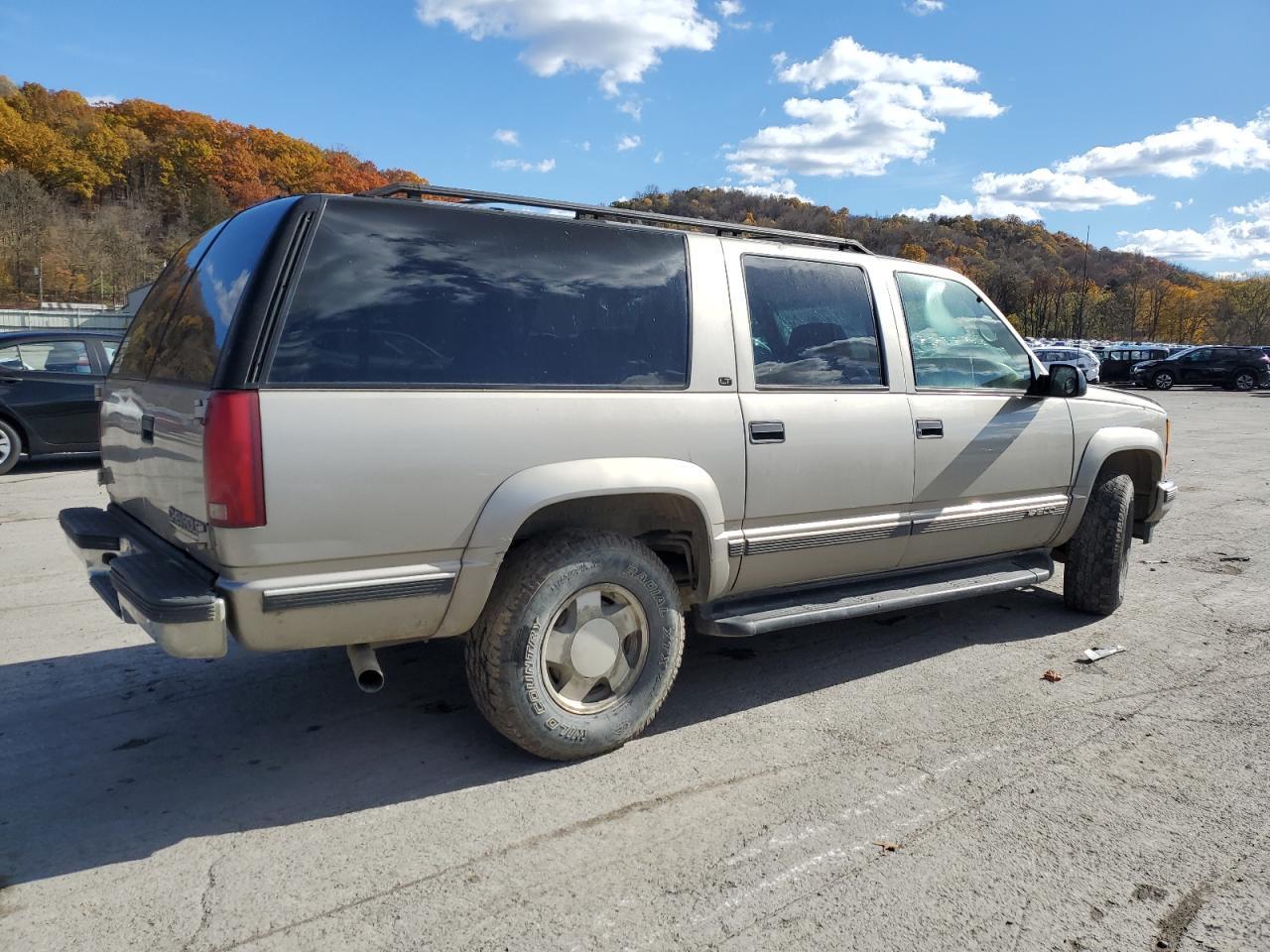 1999 CHEVROLET Suburban