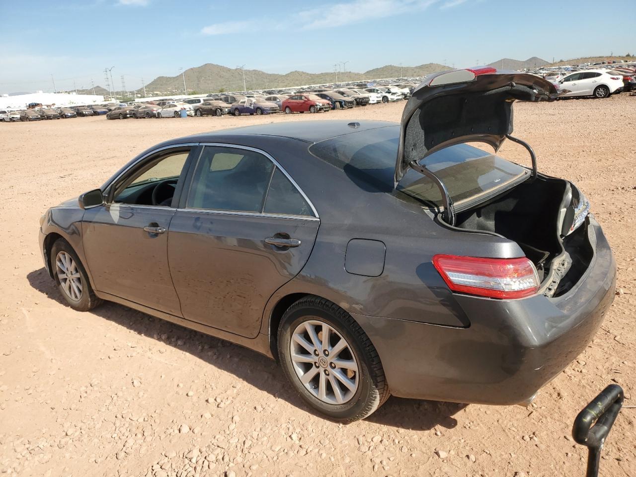 2010 TOYOTA CAMRY