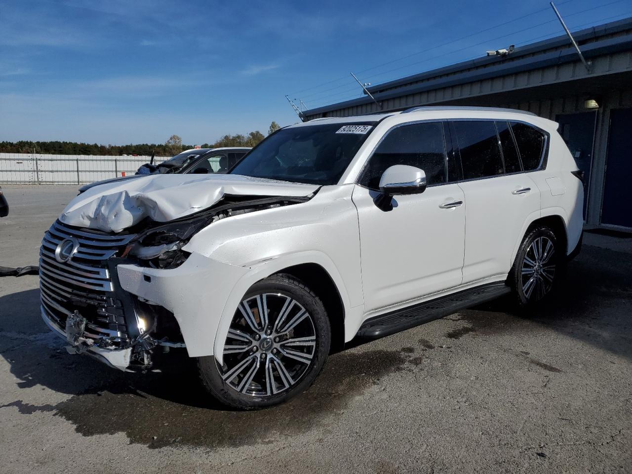 2024 LEXUS LX 600