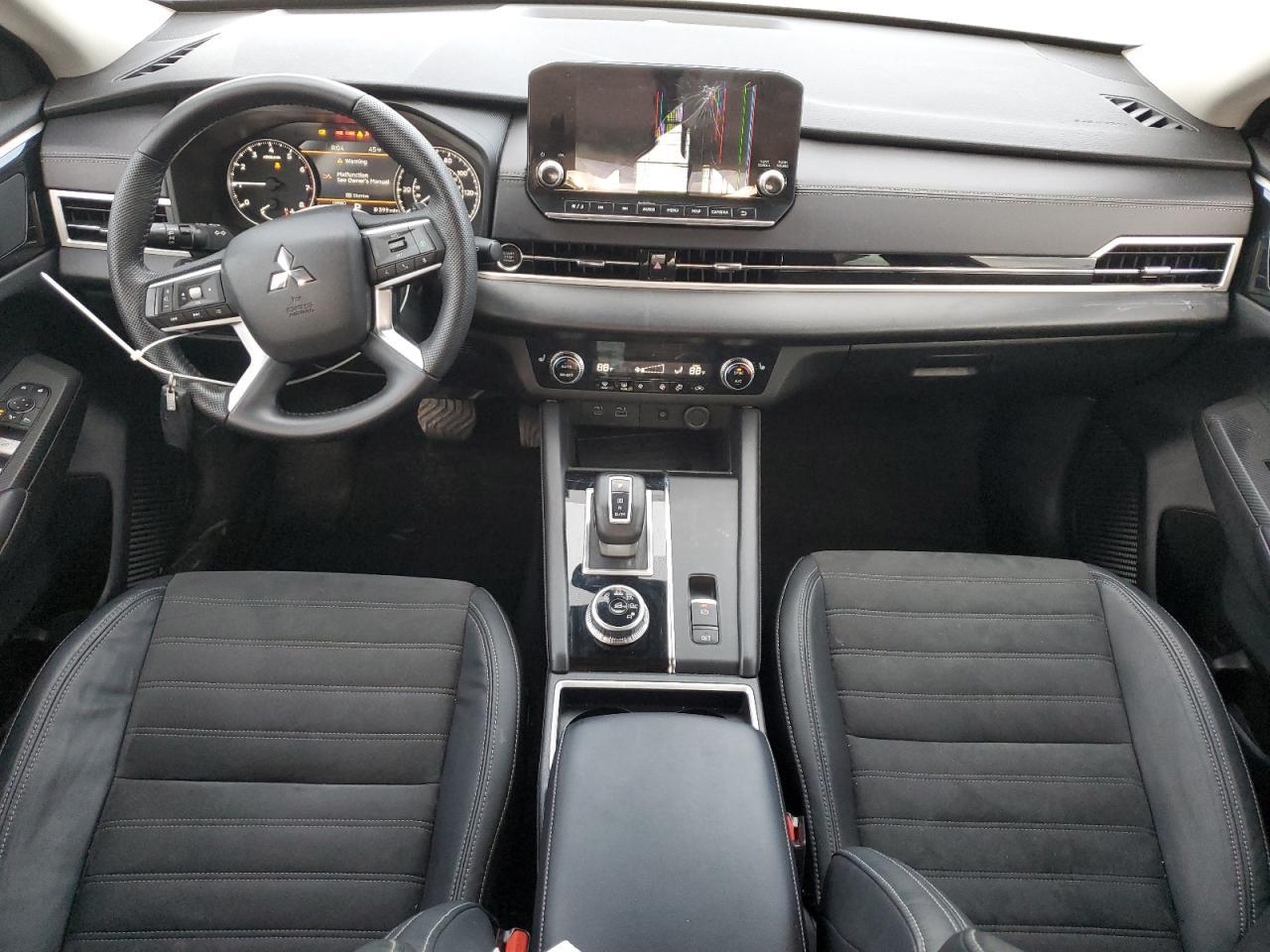 2023 MITSUBISHI outlander