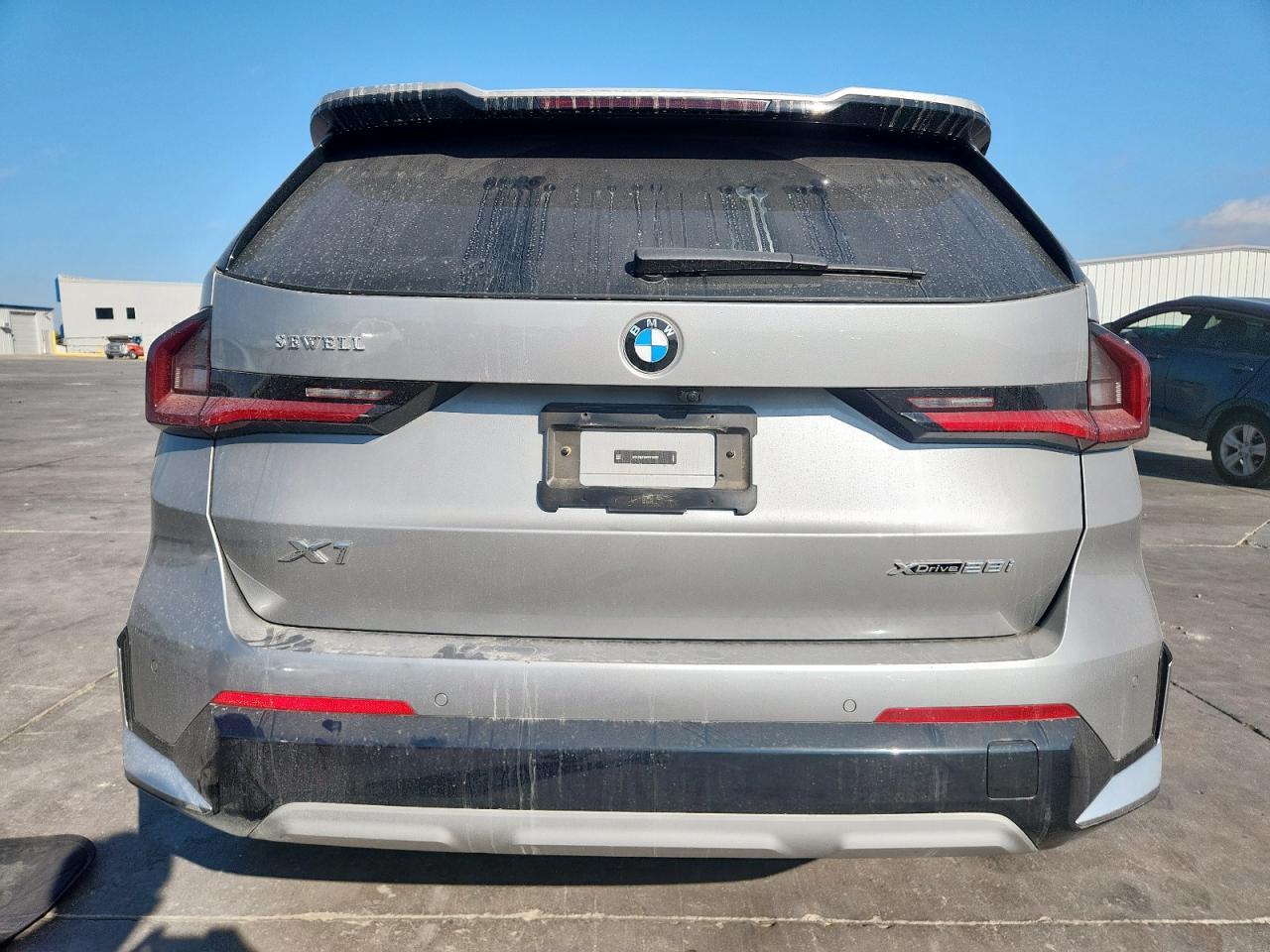 2023 BMW X1