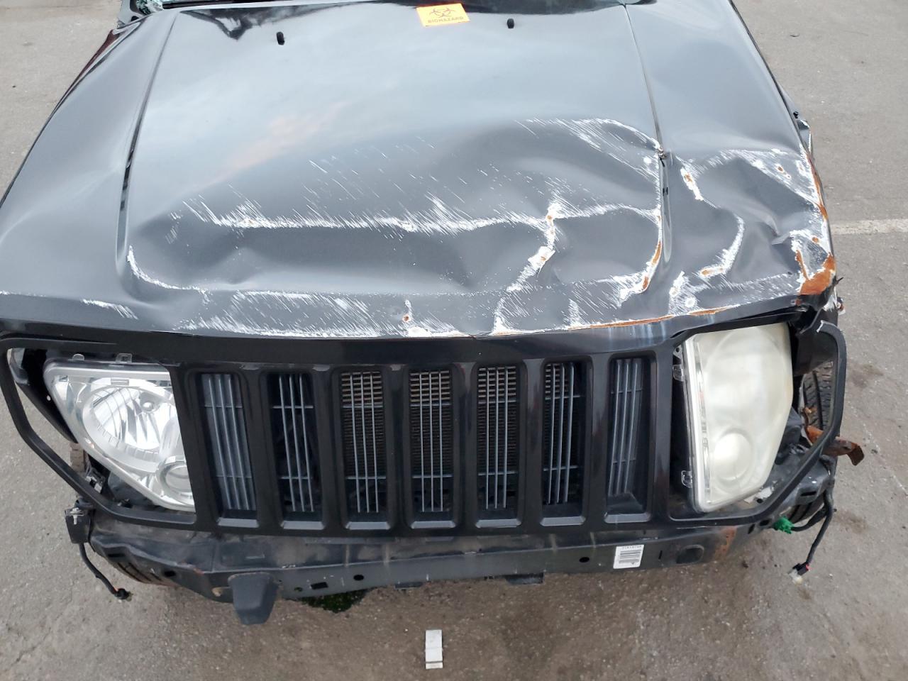 2011 JEEP Liberty