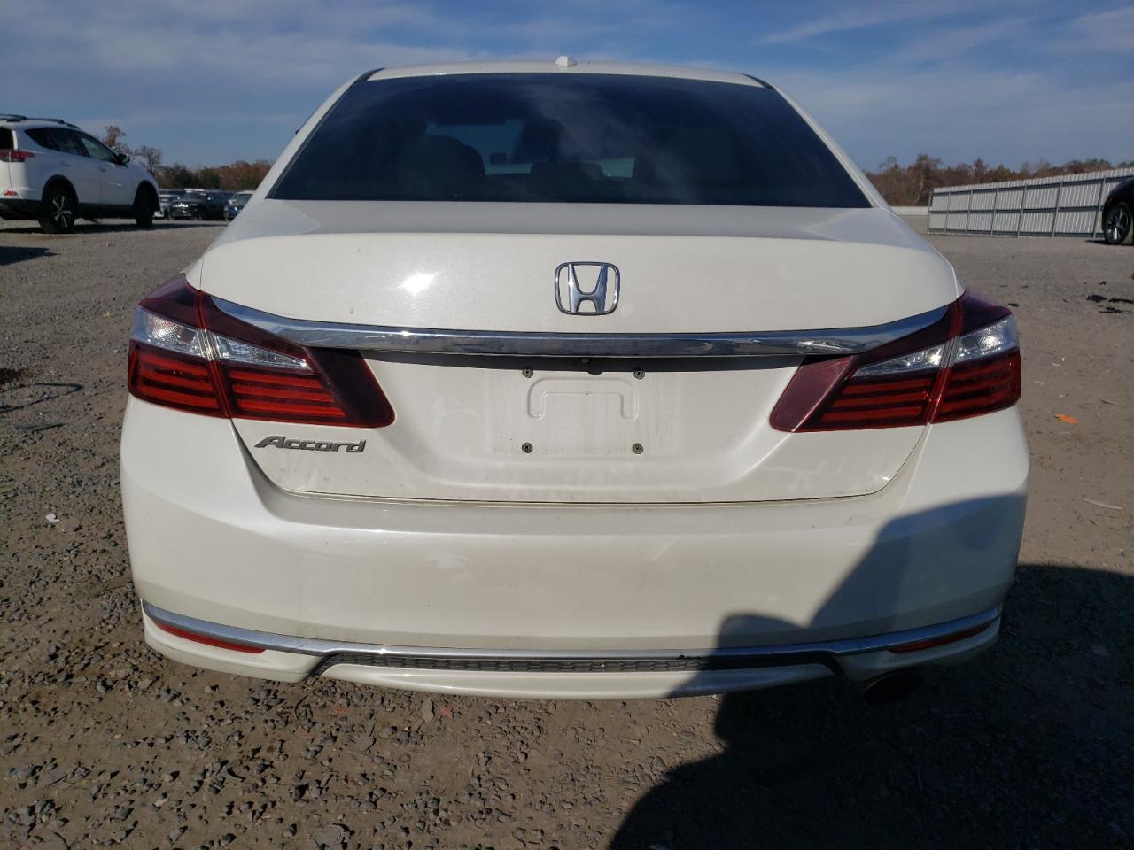 2017 HONDA ACCORD