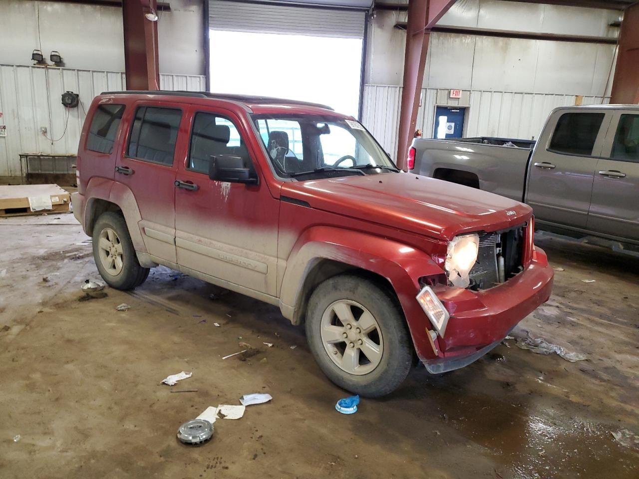 2009 JEEP Liberty