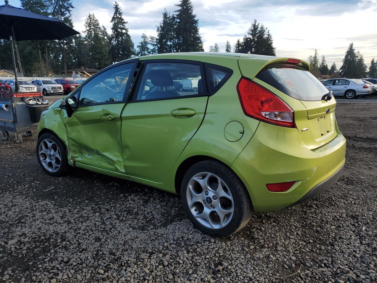 2011 FORD Fiesta