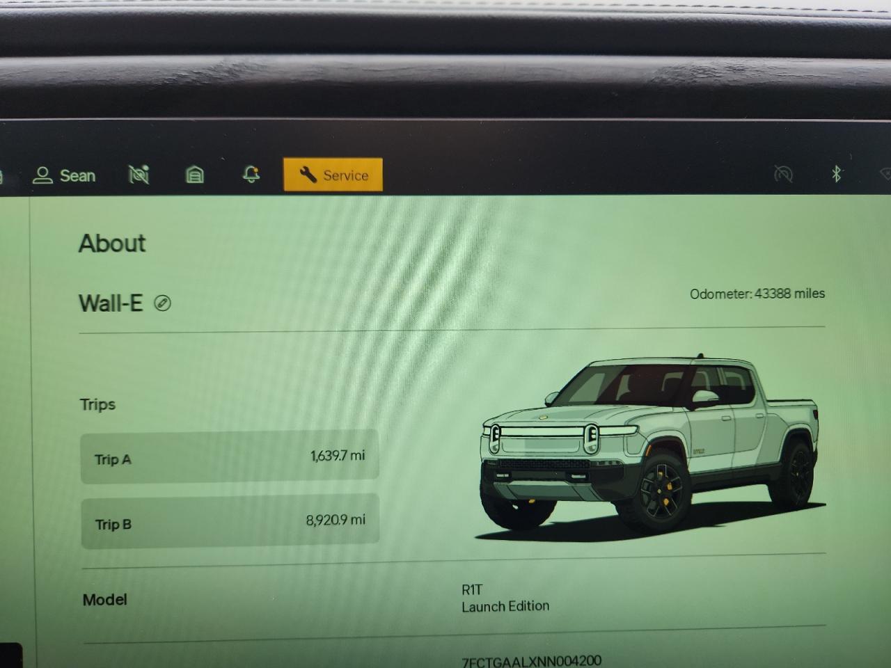 2022 RIVIAN R1t