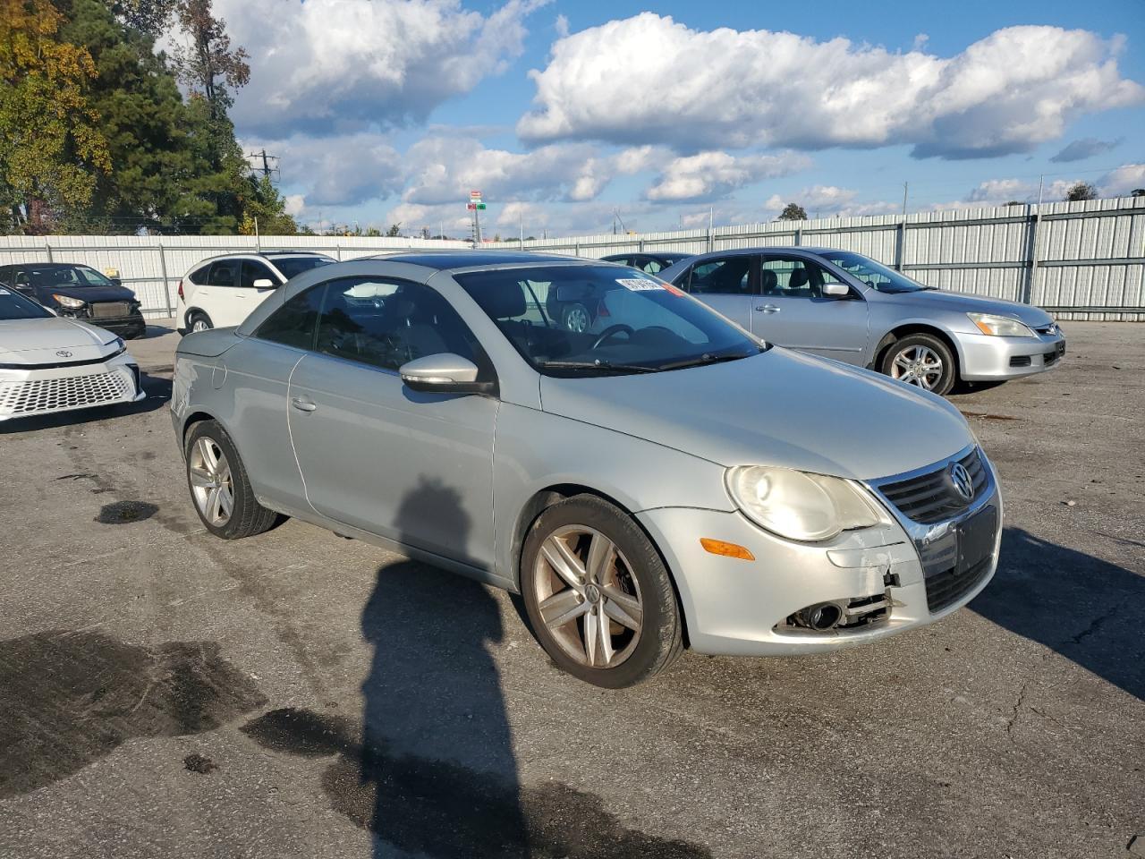 2009 VOLKSWAGEN EOS