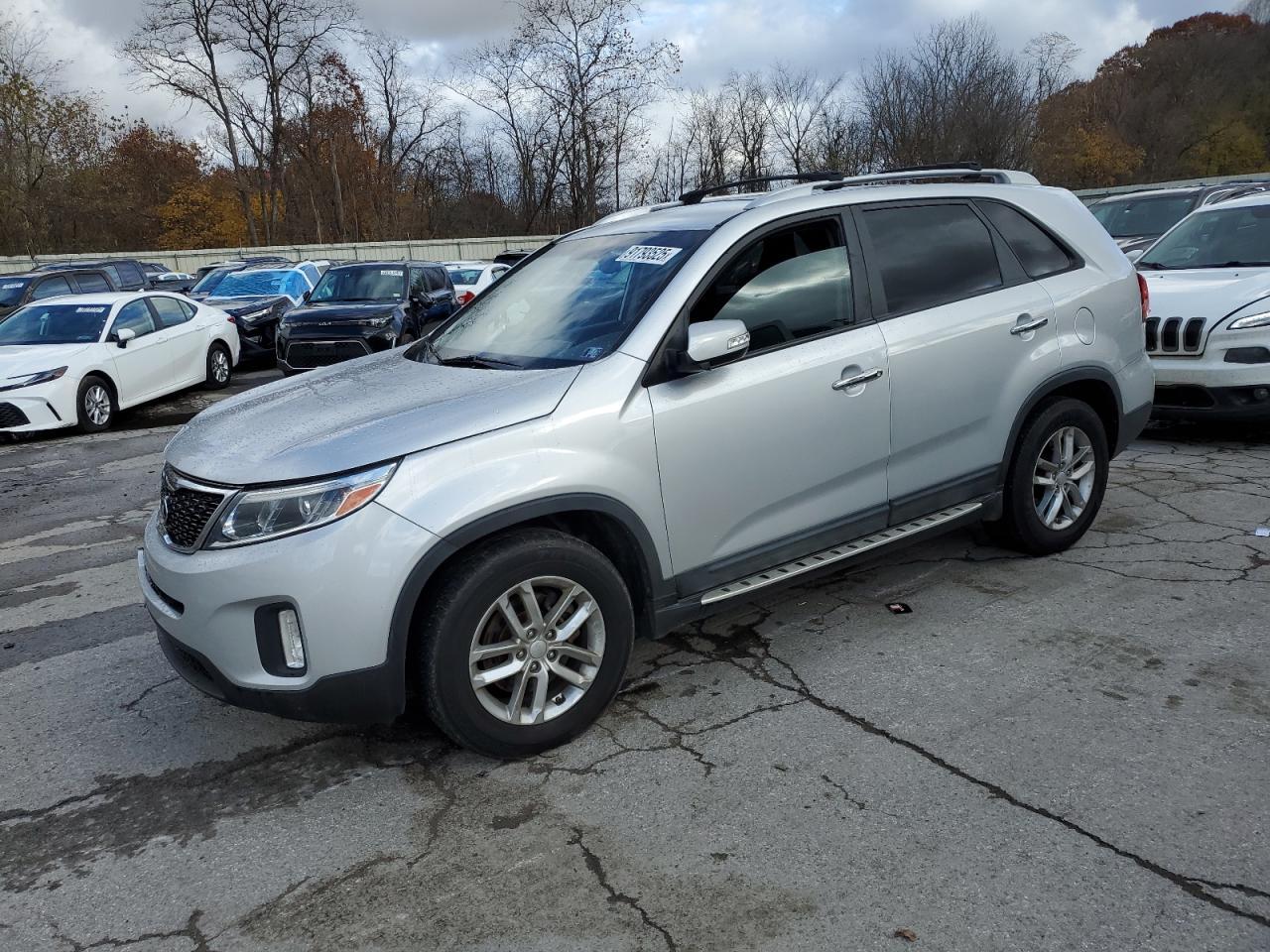 2015 KIA SORENTO