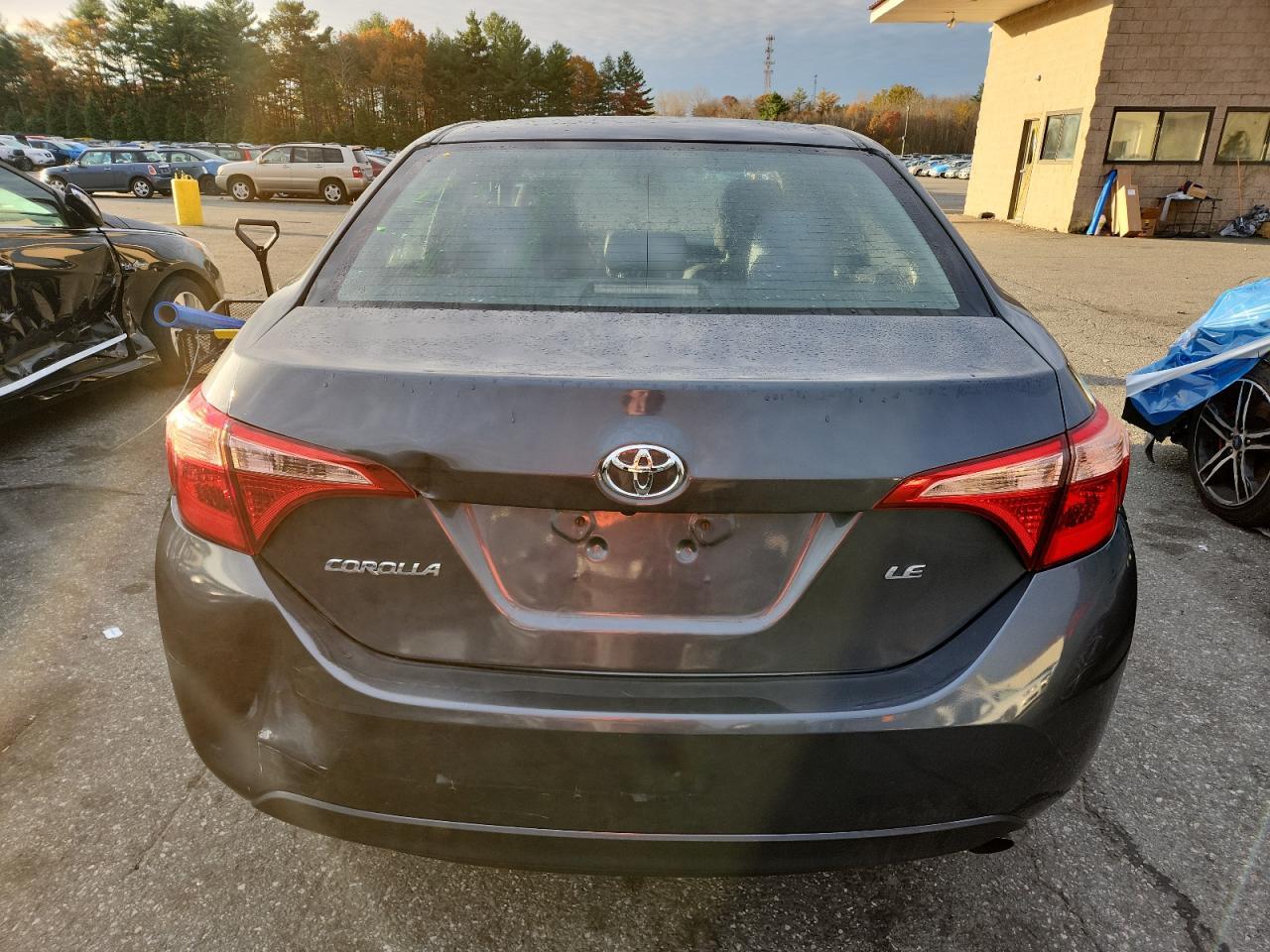 2018 TOYOTA COROLLA