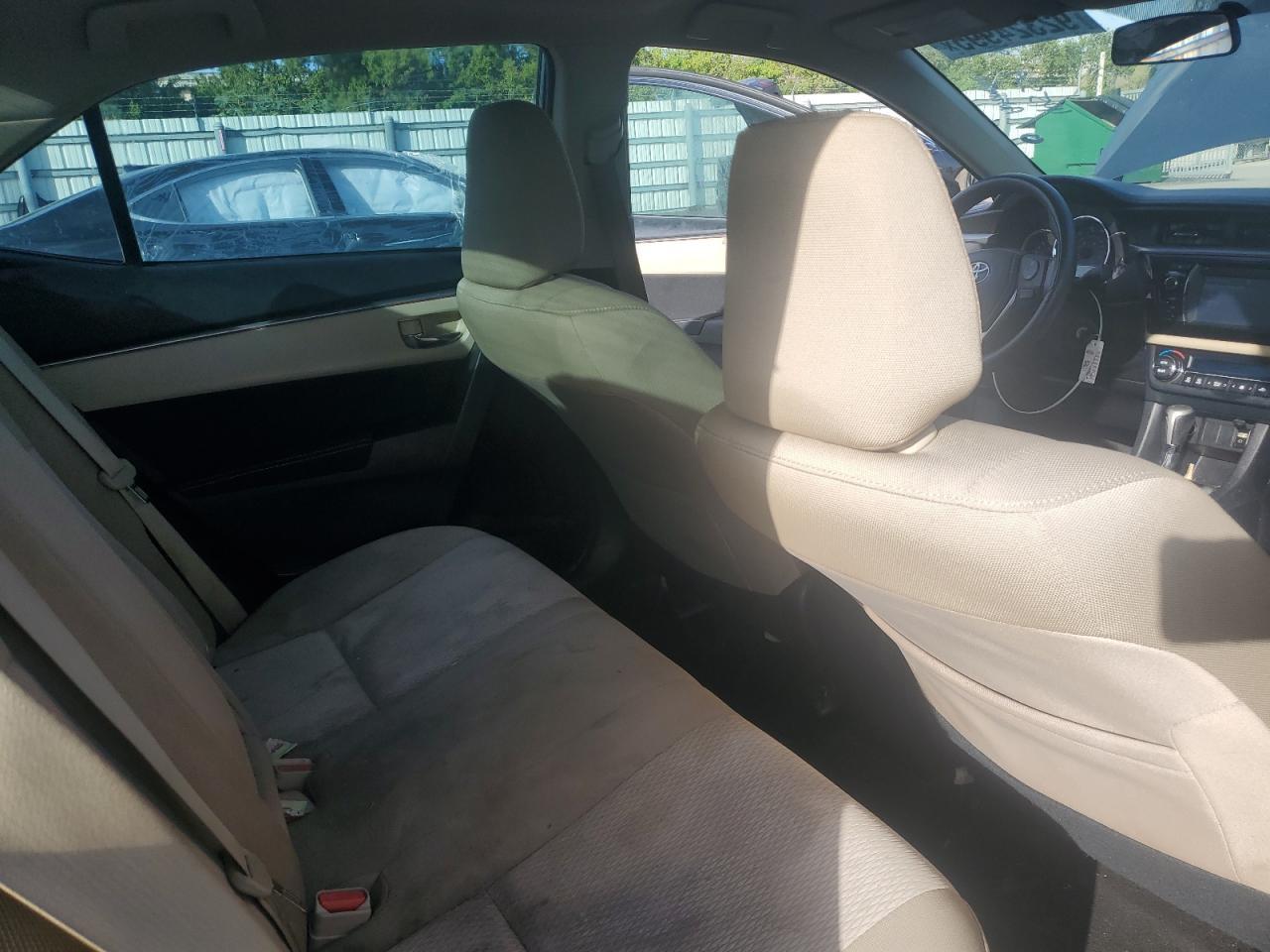 2015 TOYOTA COROLLA