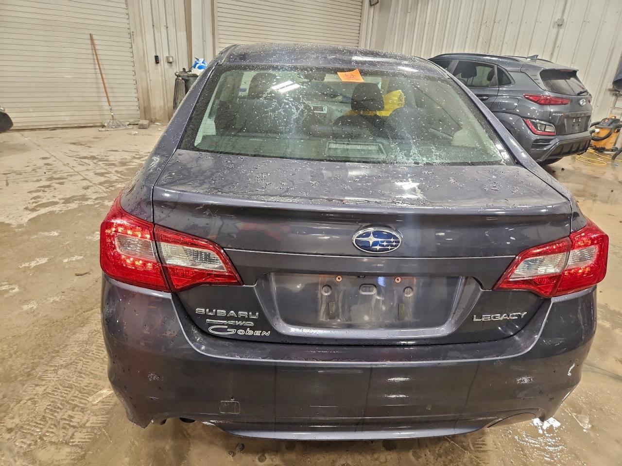 2015 SUBARU Legacy