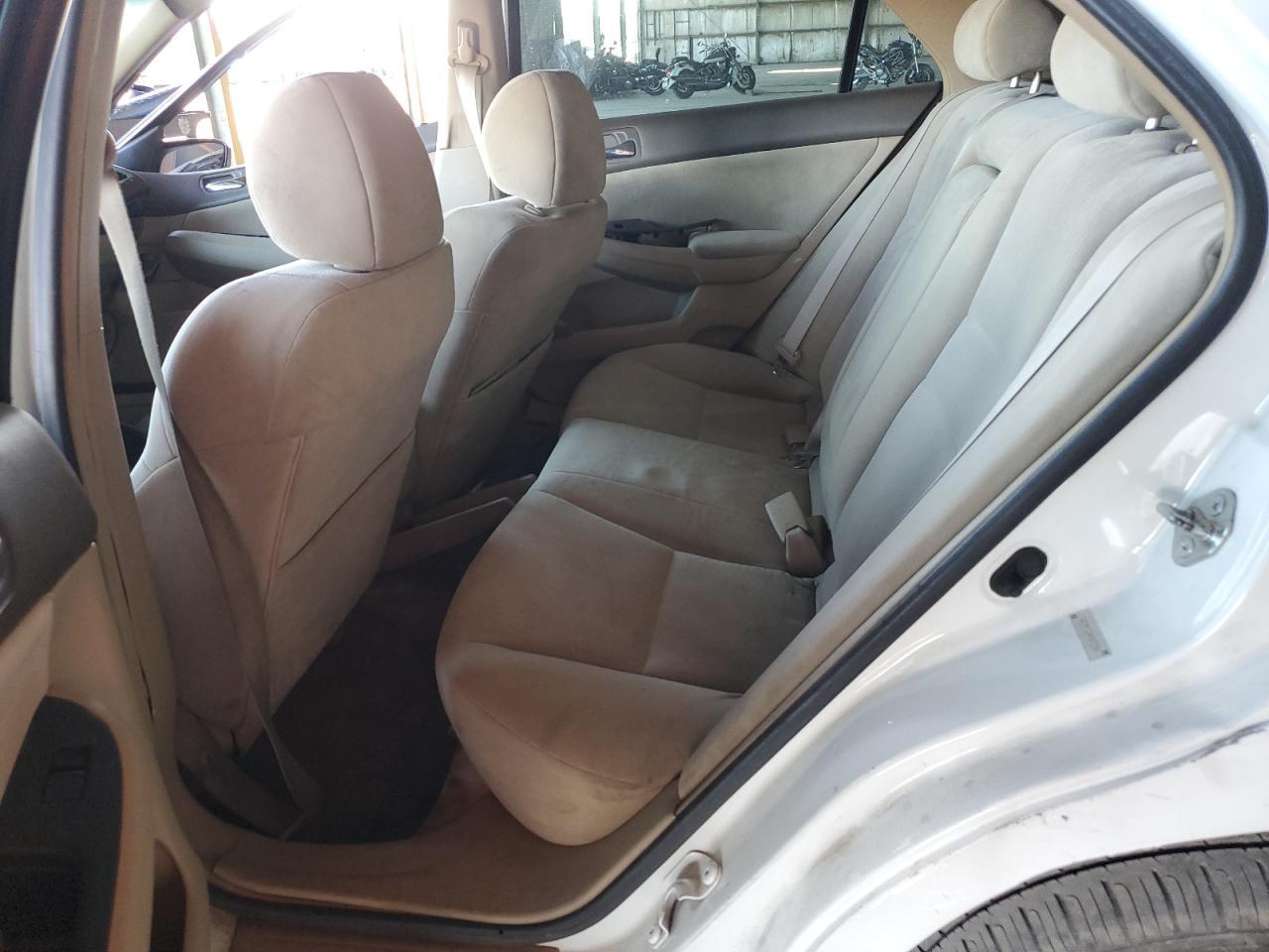 2004 HONDA ACCORD