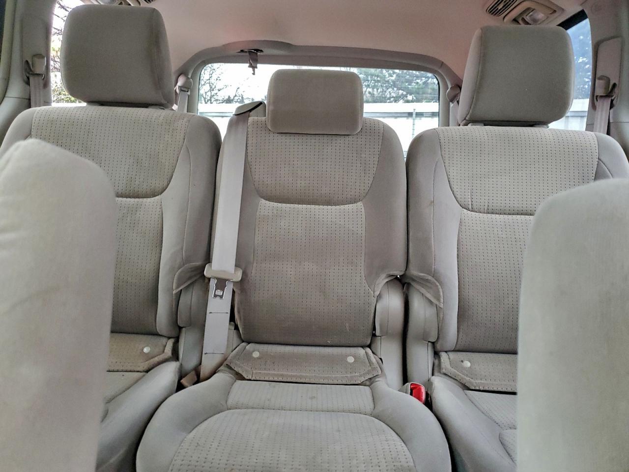 2010 TOYOTA SIENNA