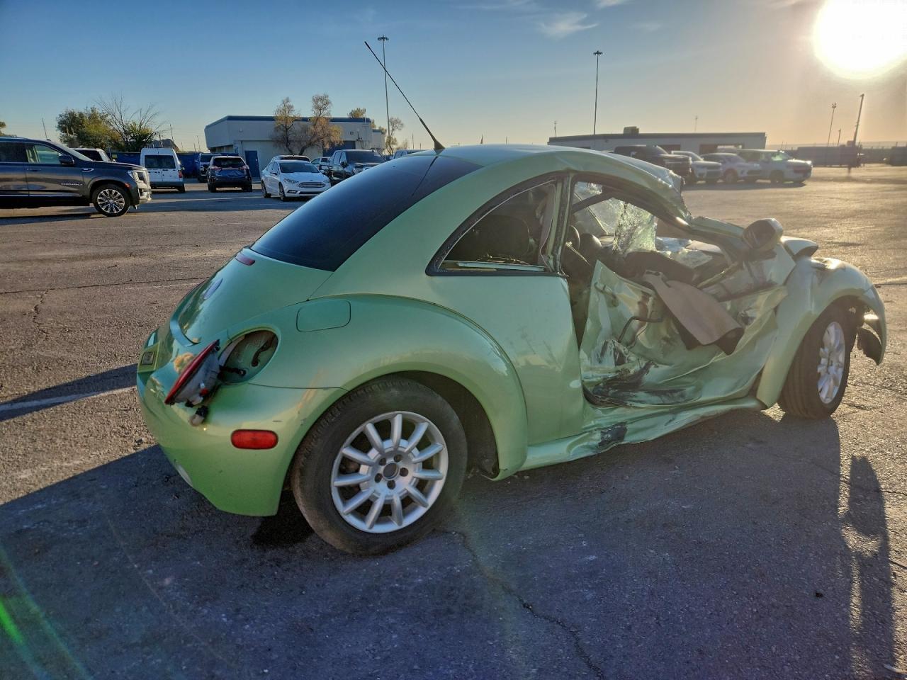 2004 VOLKSWAGEN Beetle