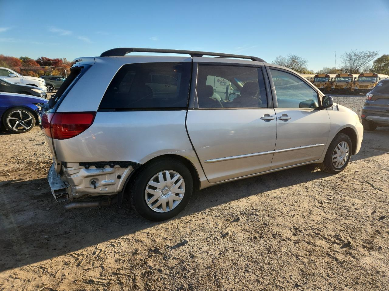 2005 TOYOTA SIENNA