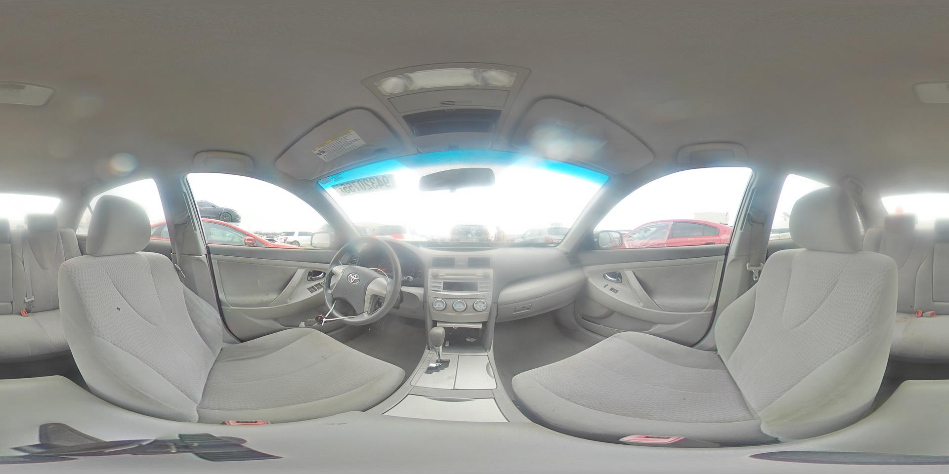 2011 TOYOTA CAMRY