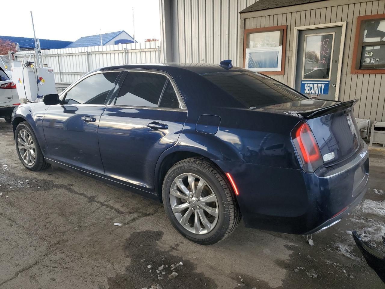 2015 CHRYSLER 300
