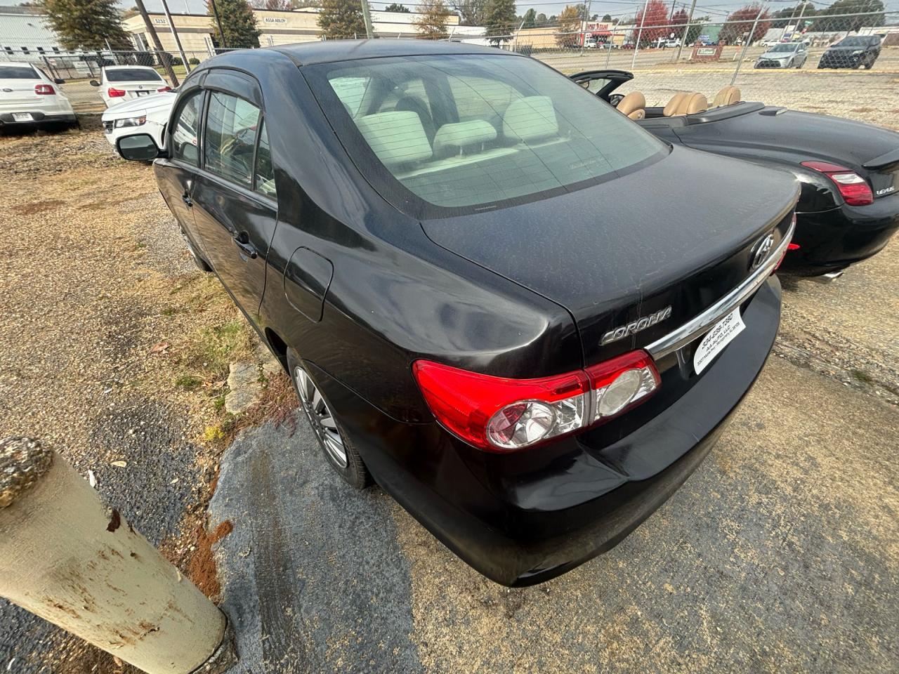 2011 TOYOTA COROLLA