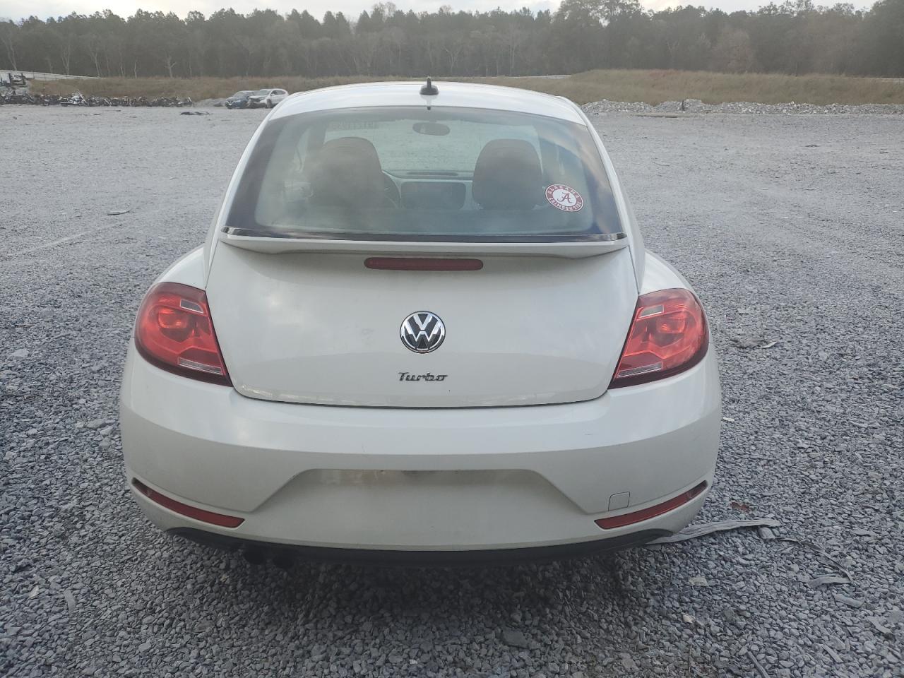 2017 VOLKSWAGEN Beetle