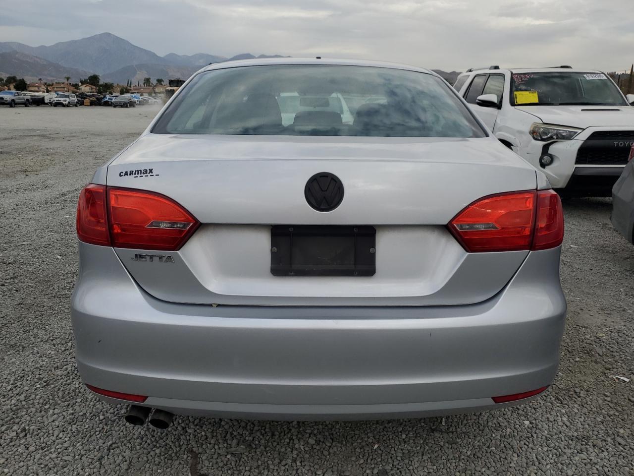 2012 VOLKSWAGEN JETTA