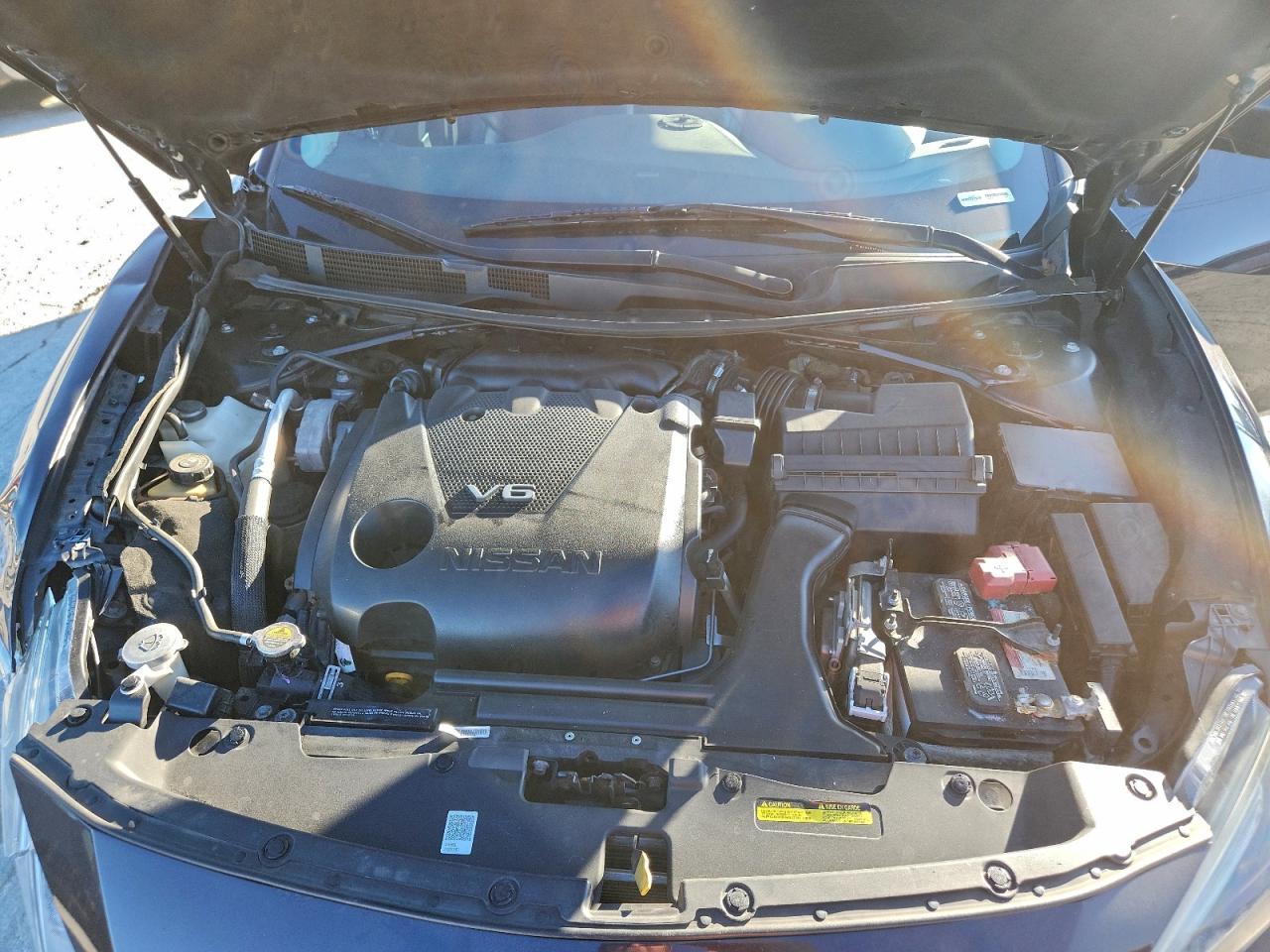 2016 NISSAN Maxima