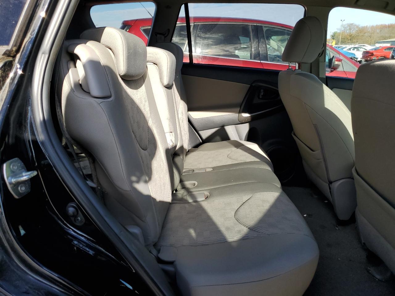 2011 TOYOTA RAV4