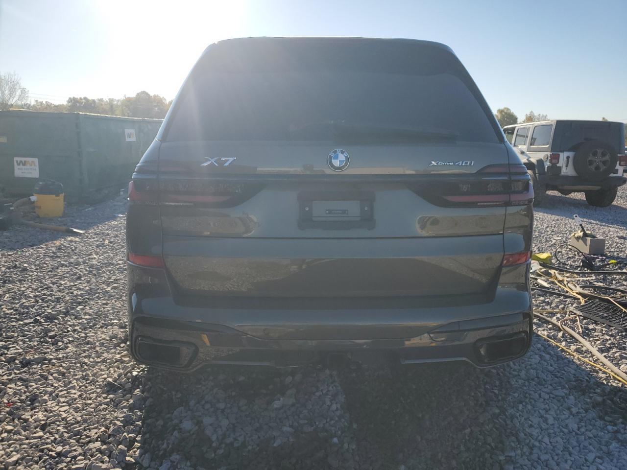 2024 BMW X7