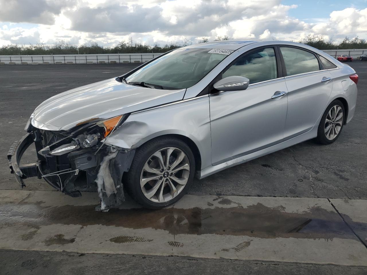 2014 HYUNDAI SONATA