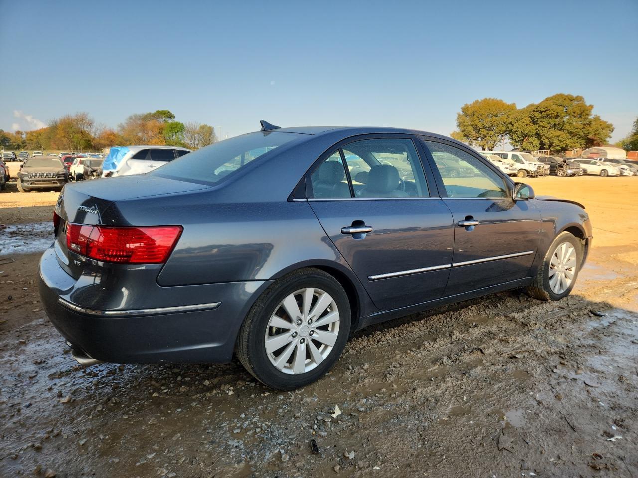 2010 HYUNDAI SONATA