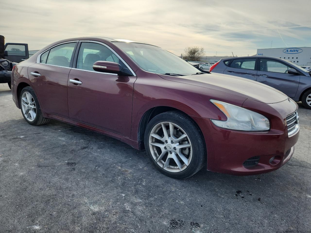 2011 NISSAN Maxima