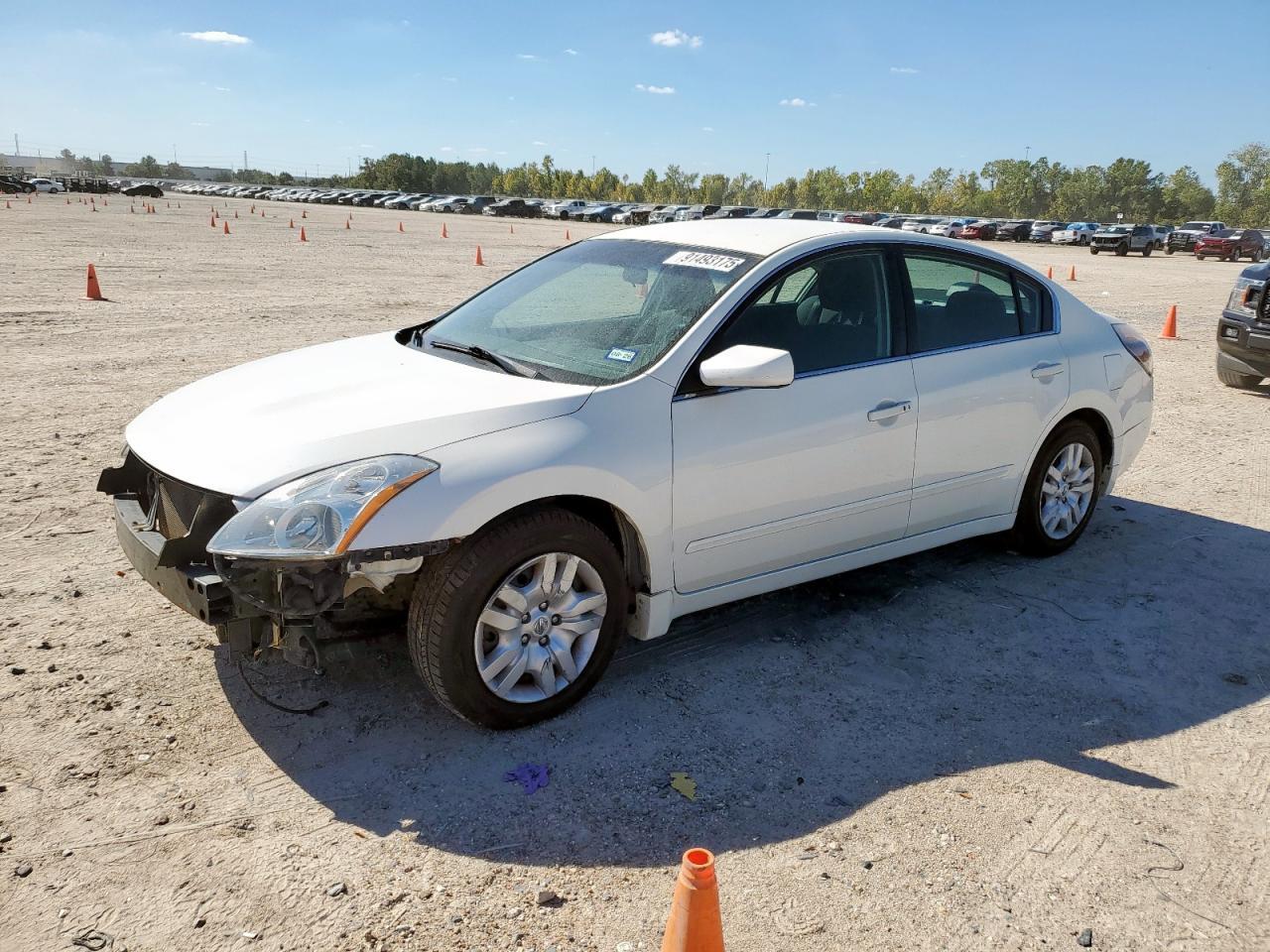 2010 NISSAN ALTIMA
