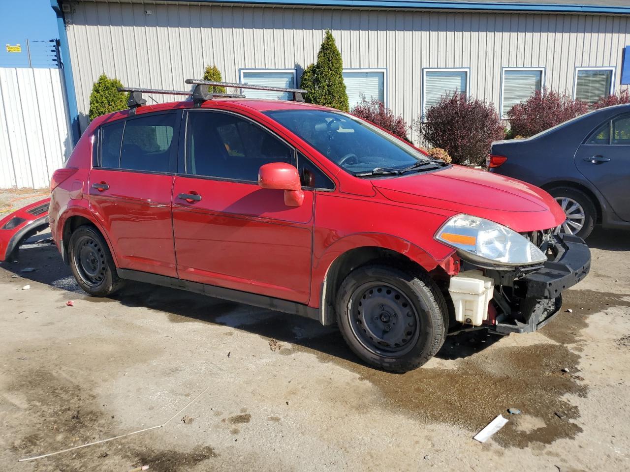 2010 NISSAN VERSA