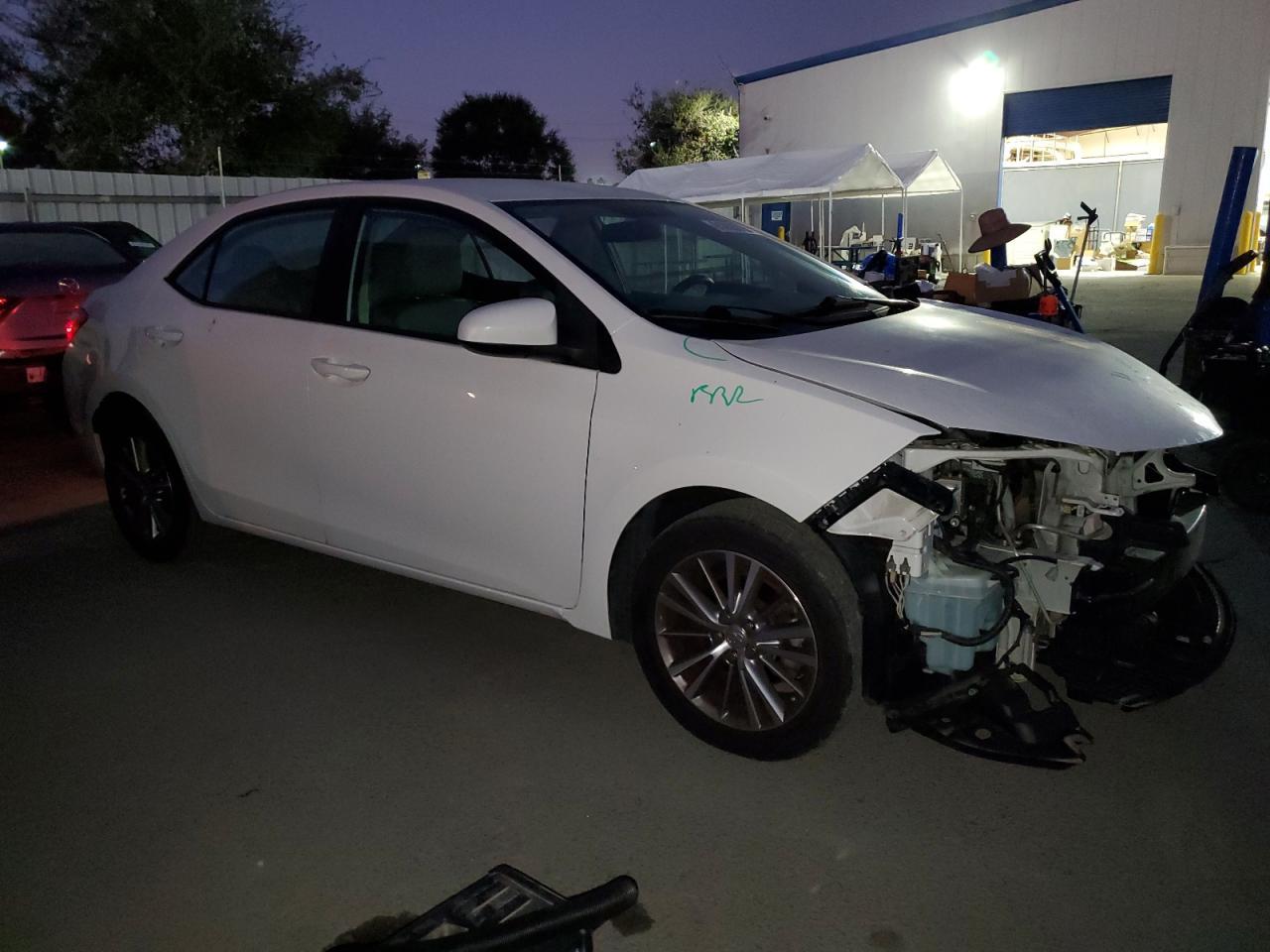 2015 TOYOTA COROLLA