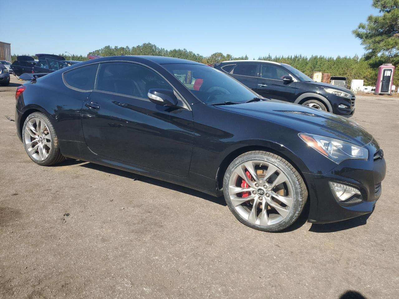 2013 HYUNDAI GENESIS