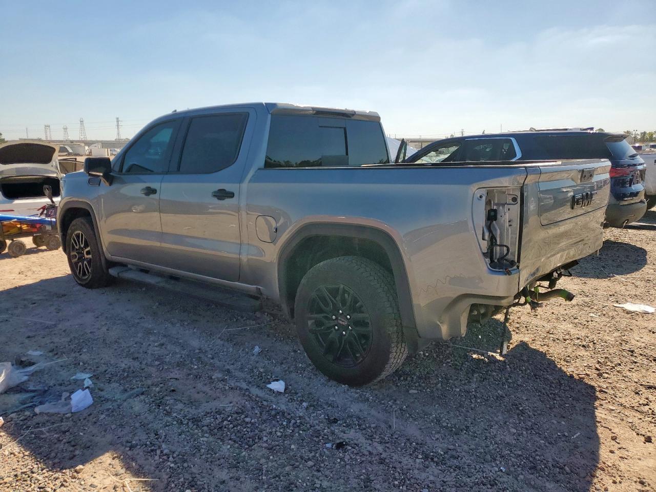 2024 GMC Sierra