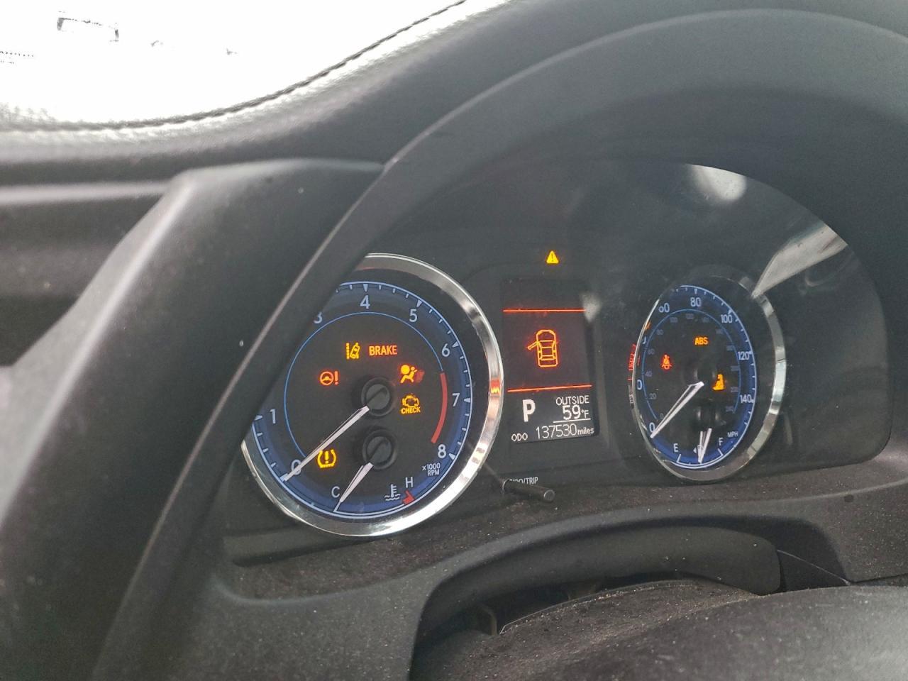 2018 TOYOTA COROLLA